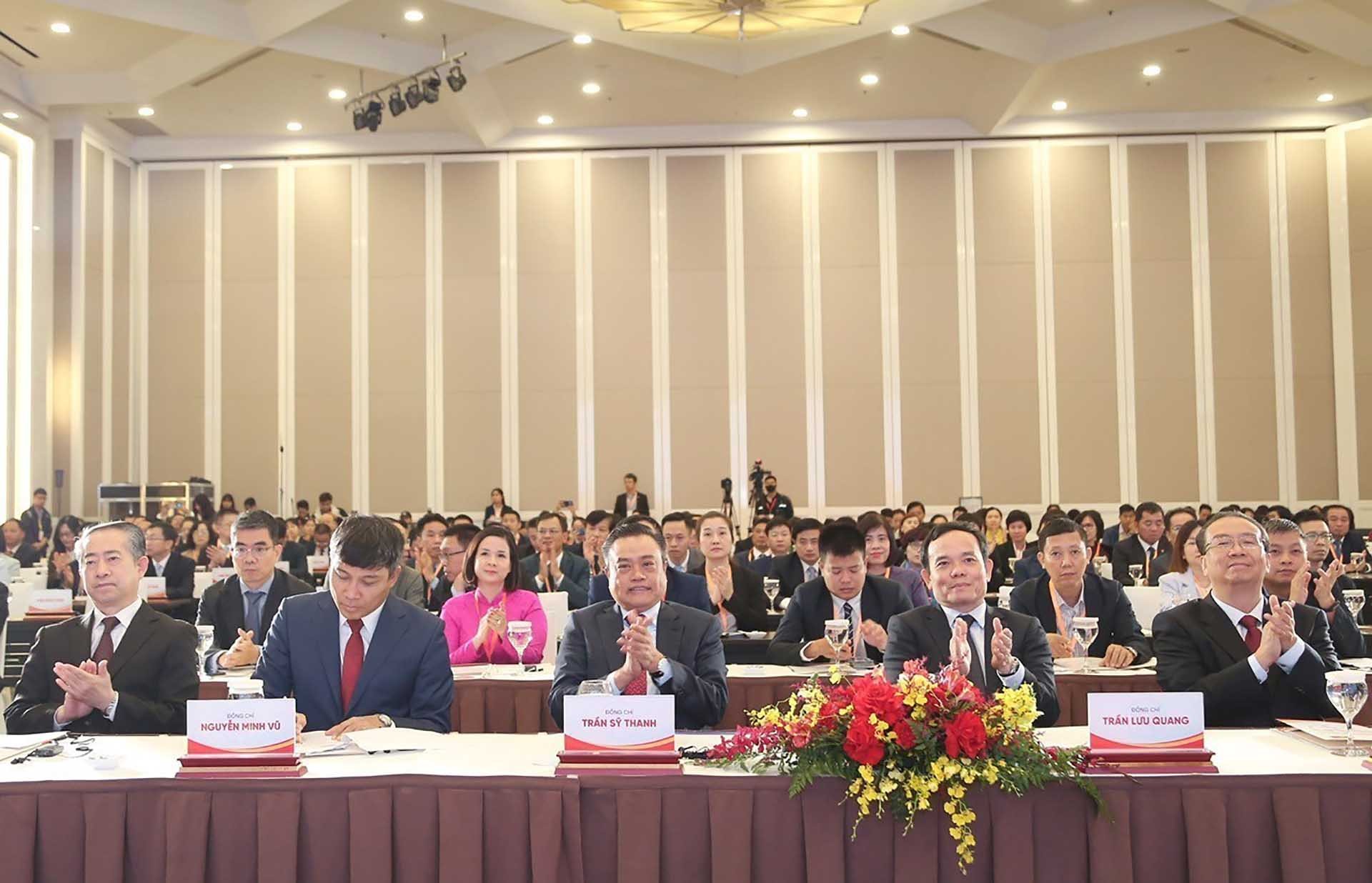 Phó Thủ tướng Chính phủ Trần Lưu Quang và các đại biểu dự hội nghị. (Nguồn: TTXVN)
