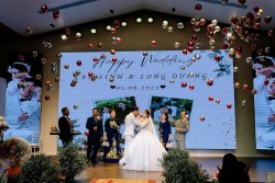 Đến Sao Mai Center, dệt nên 'bản tình ca mùa cưới'