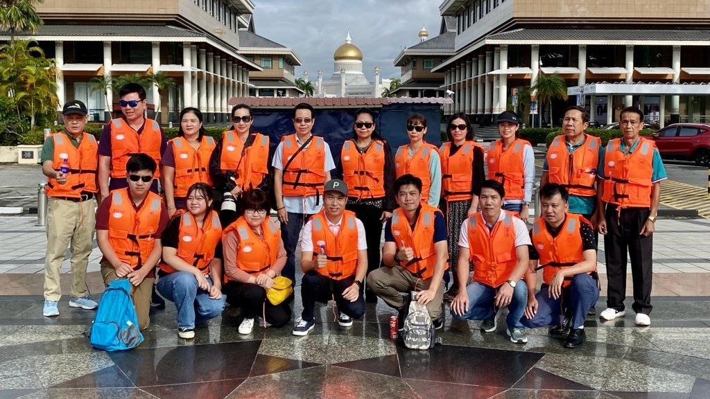Giao lưu hữu nghị Việt Nam – Lào tại Brunei Darussalam