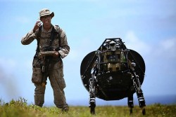 Quân đội Ukraine muốn sử dụng robot để tấn công, tình báo nước này nói xung đột sẽ kéo dài hàng thập kỷ