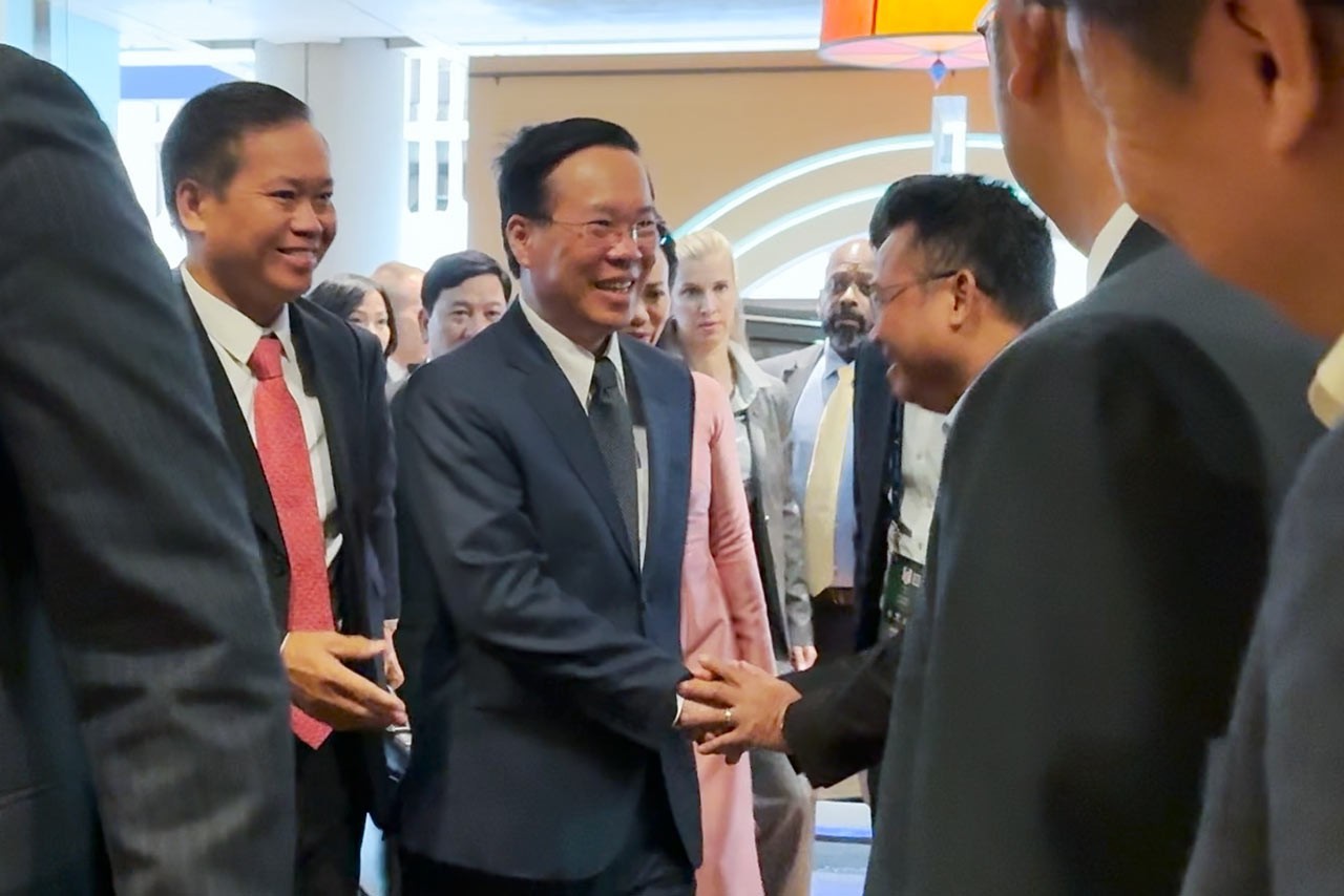 President Vo Van Thuong arrives in San Francisco