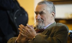 Điện chia buồn cựu Bộ trưởng Ngoại giao Cộng hòa Czech qua đời