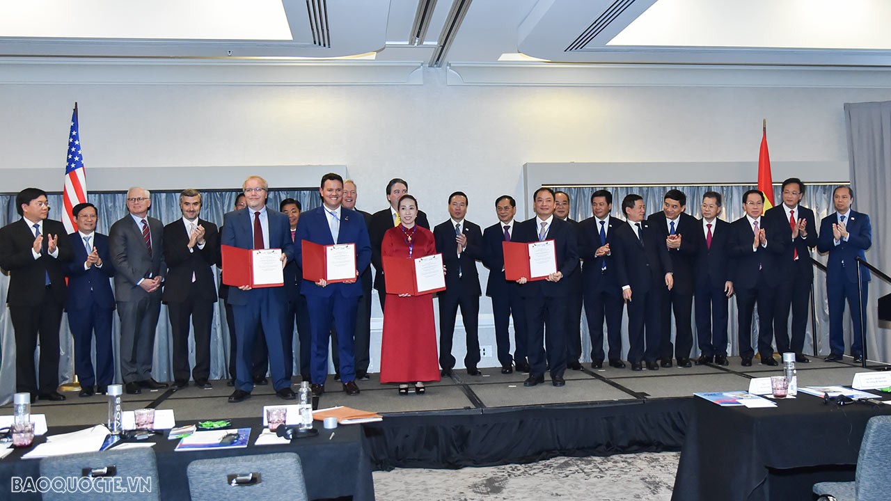 APEC 2023: Chủ tịch nước Võ Văn Thưởng dự Tọa đàm kết nối doanh nghiệp và địa phương Việt Nam-Hoa Kỳ