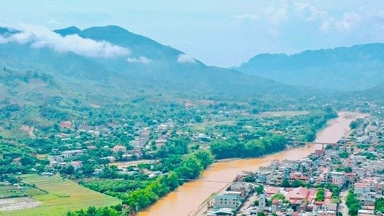 Sông Mã chuyển mình, phấn đấu trở thành huyện phát triển khá của Sơn La