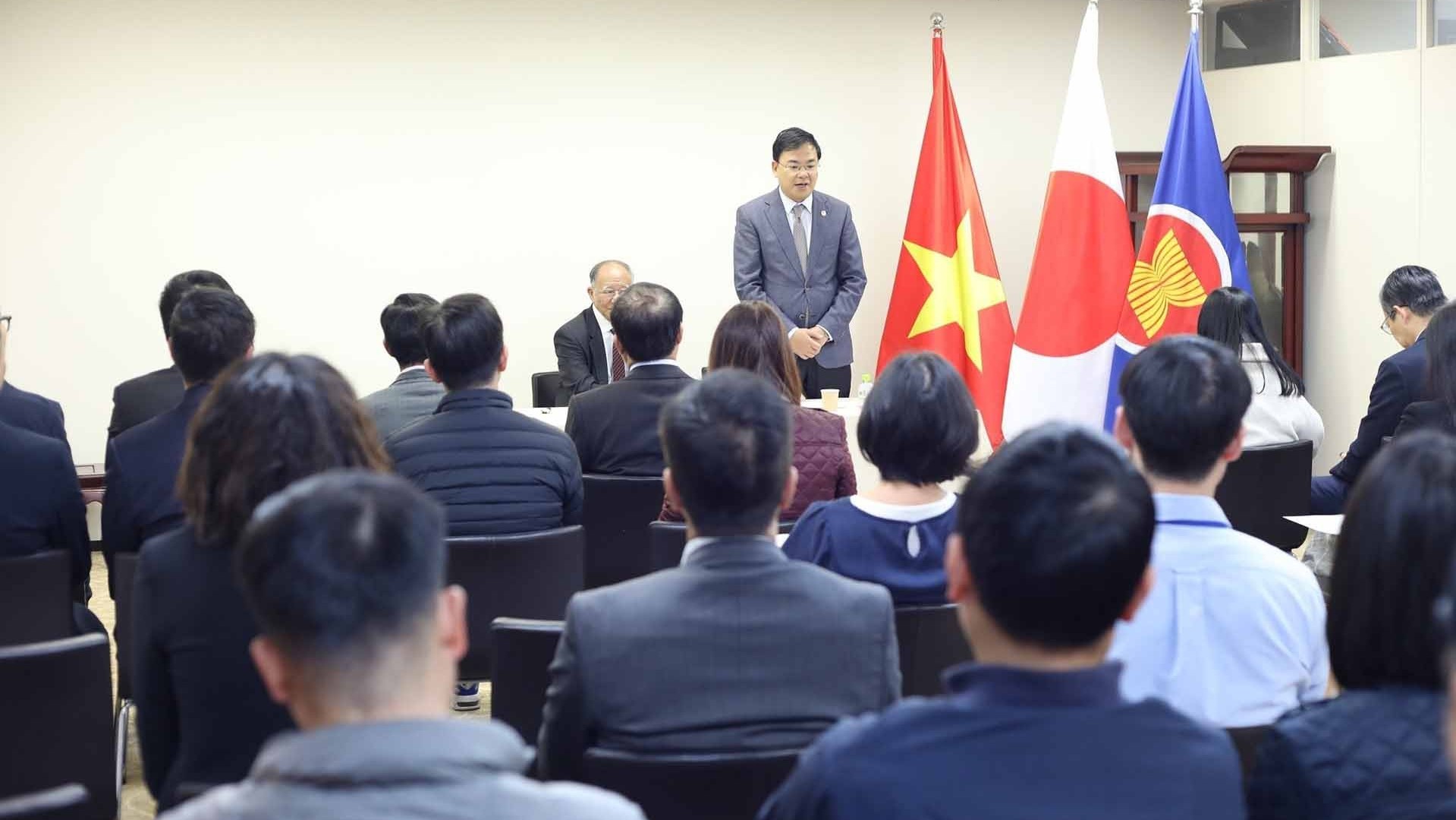 Đại sứ quán Việt Nam tại Nhật Bản tổ chức buổi nói chuyện về cuộc đời và sự nghiệp của Chủ tịch Hồ Chí Minh