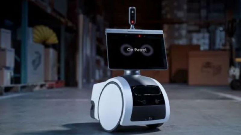 Amazon ra mắt robot tuần tra an ninh ‘Astro for Business’
