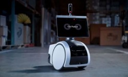 Amazon ra mắt robot tuần tra an ninh ‘Astro for Business’
