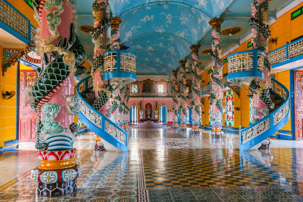 Kiệt tác kiến trúc tôn giáo độc đáo ở Tây Ninh