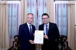 Bộ Ngoại giao trao Giấy Chấp nhận lãnh sự cho Tổng Lãnh sự mới của Lào tại TP. Hồ Chí Minh
