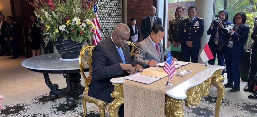 Mỹ và Indonesia ký Thỏa thuận nâng cấp hợp tác quốc phòng