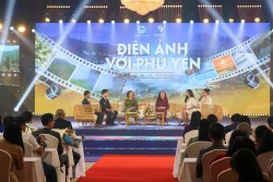 Chương trình ‘Điện ảnh với Phú Yên’: Mang cơ hội trở thành phim trường lớn đến với xứ hoa vàng trên cỏ xanh