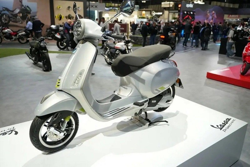 Vespa Primavera 2024