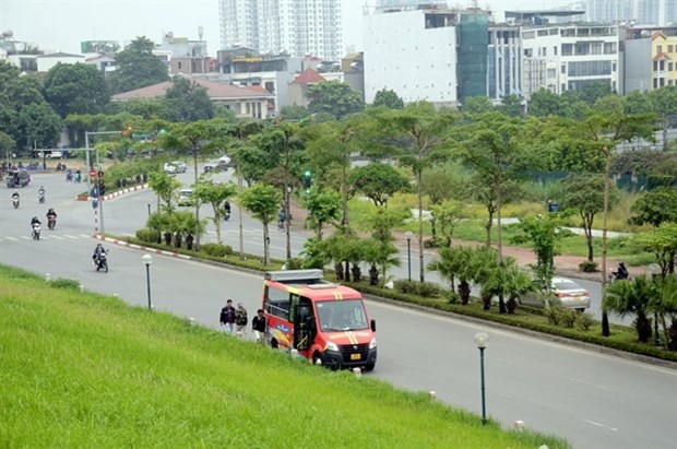 Hanoi launches new bus city tour for sightseeing experience | Tours | Vietnam+ (VietnamPlus)