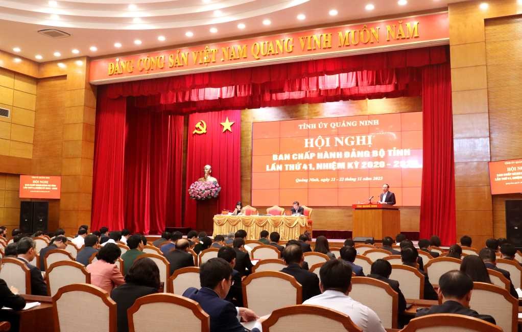 Quảng Ninh hoàn thành toàn diện mục tiêu, chỉ tiêu năm 2023, lập kỳ tích 8 năm liên tiếp tăng trưởng hai con số