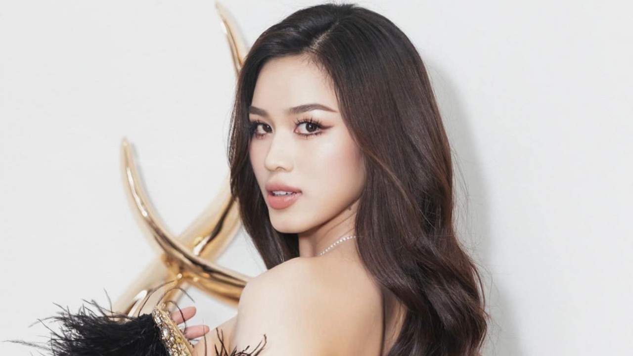 Nhan sắc thăng hạng và gu thời trang tinh tế của Hoa hậu Đỗ Thị Hà