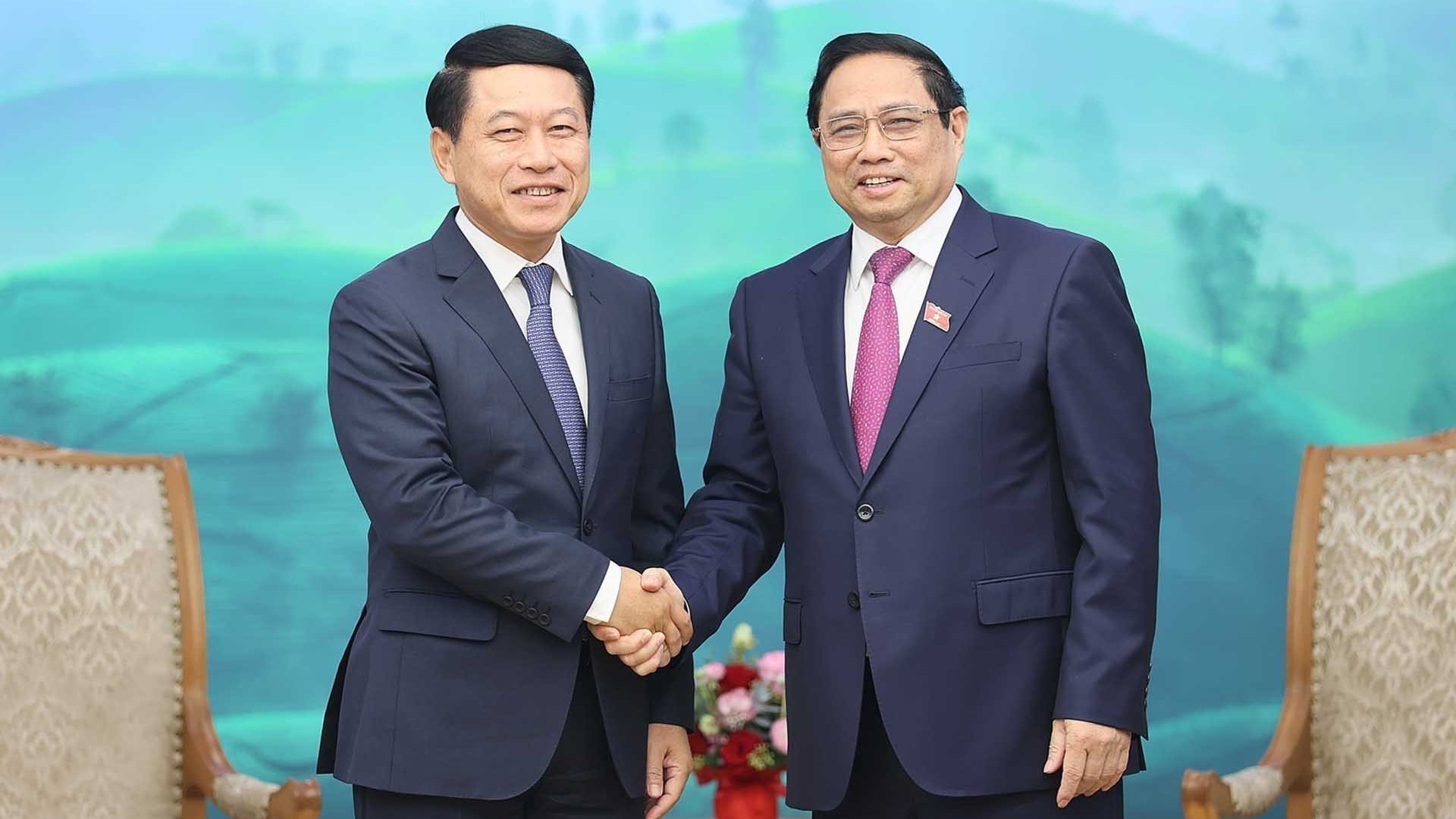 Đưa quan hệ Việt Nam-Lào ngày càng phát triển mạnh mẽ và hiệu quả hơn