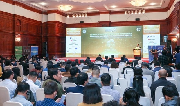 Internet brings new spaces, new opportunities to Vietnam | Sci-Tech | Vietnam+ (VietnamPlus)