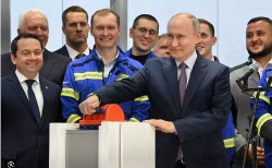 Bất chấp trừng phạt từ Mỹ, Nga sẽ chiến đấu để bảo vệ nguồn khí đốt - ‘vũ khí chủ chốt’ trong cuộc đua năng lượng toàn cầu