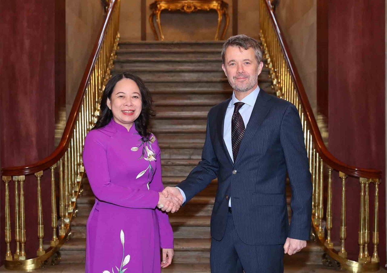 Vice President Vo Thi Anh Xuan meets with Denmark’s Crown Prince Frederik