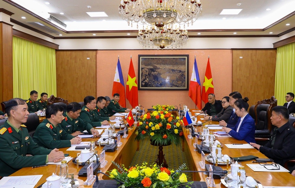 Việt Nam - Philippines nhấn mạnh vai trò trung tâm của ASEAN với an ninh khu vực