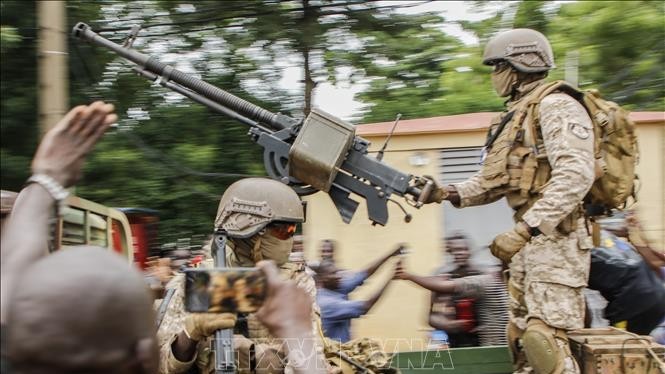 Phiến quân thân Al-Qaeda tuyên bố đánh chiếm được căn cứ quân sự ở Bắc Mali