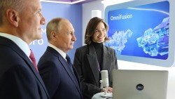 Ảnh ấn tượng (20-26/11): Nga nhận định việc phương Tây độc quyền công nghệ AI, Ukraine-Lithuania bàn ‘công thức hòa bình’, tạm dừng chiến ở Gaza