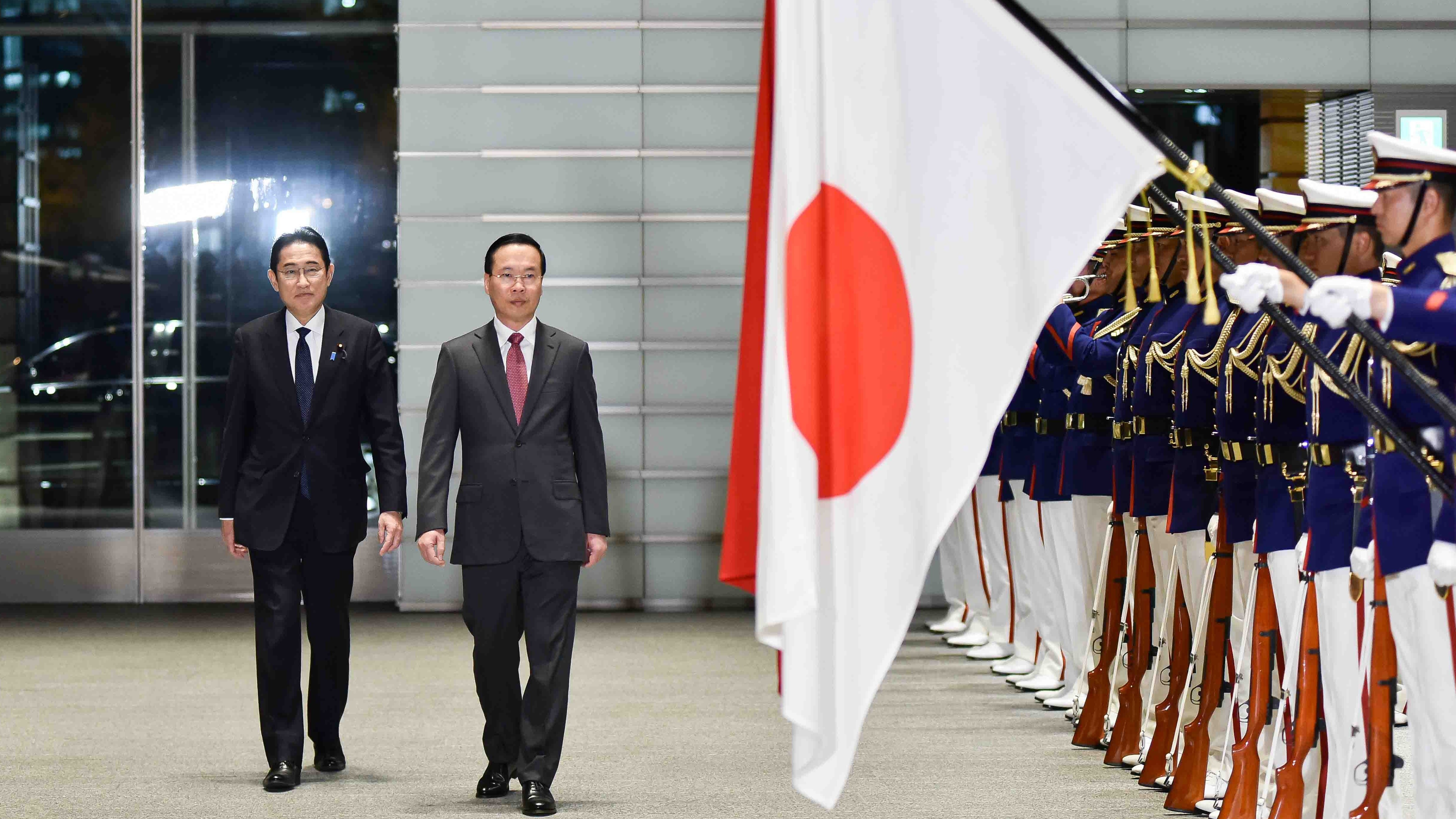 Lễ đón chính thức Chủ tịch nước và Phu nhân tại Văn phòng Thủ tướng Nhật Bản