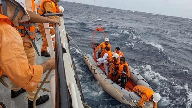 Lực lượng cứu nạn hàng hải Việt Nam - Lá chắn cho ngư dân an tâm bám biển