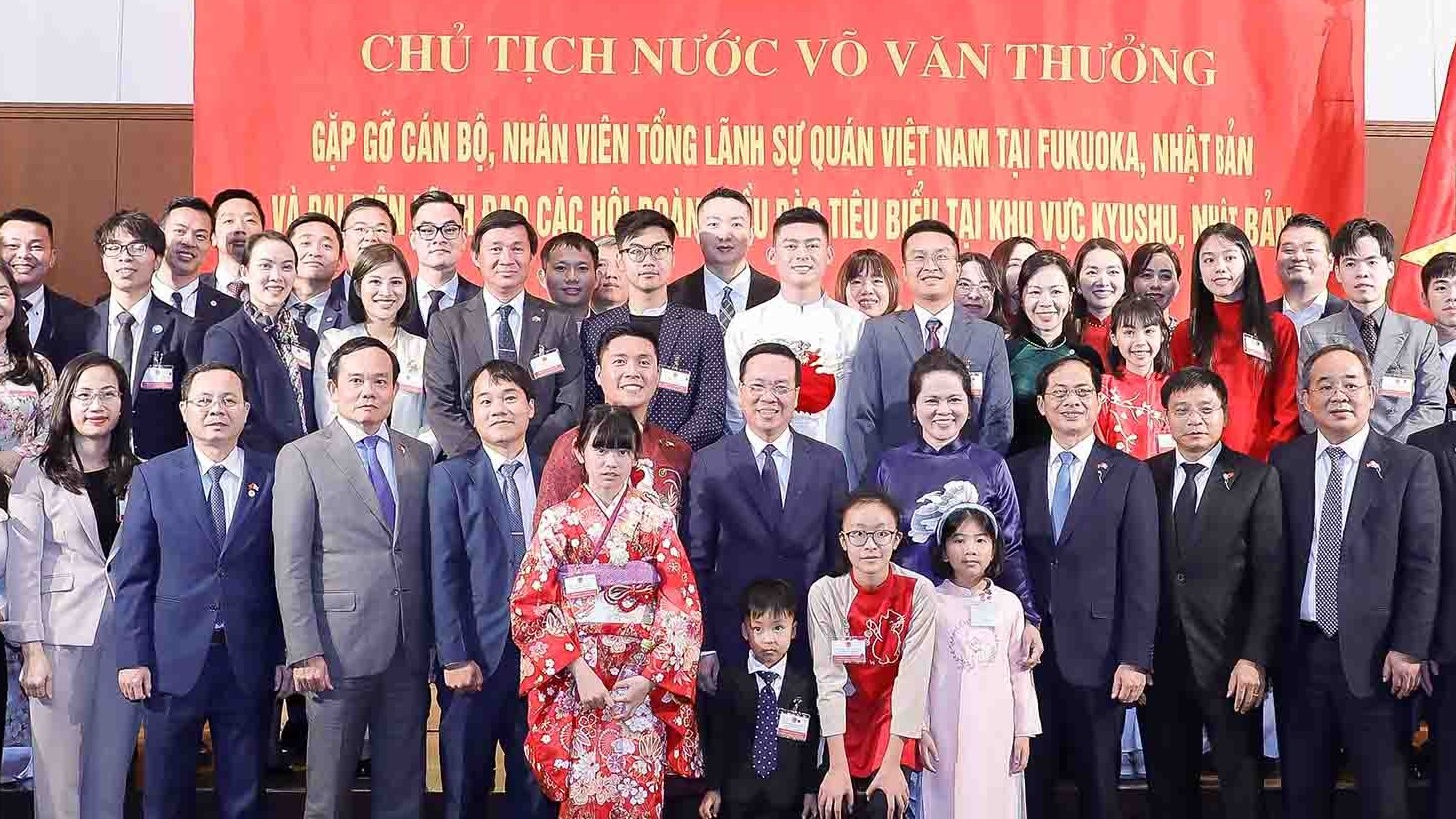 Chủ tịch nước: Mỗi người Việt Nam ở nước ngoài cần tiếp tục giữ gìn bản sắc văn hoá dân tộc