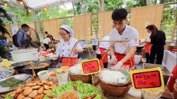 Thưởng thức hàng trăm món ngon tại Lễ hội Văn hóa Ẩm thực Hà Nội năm 2023
