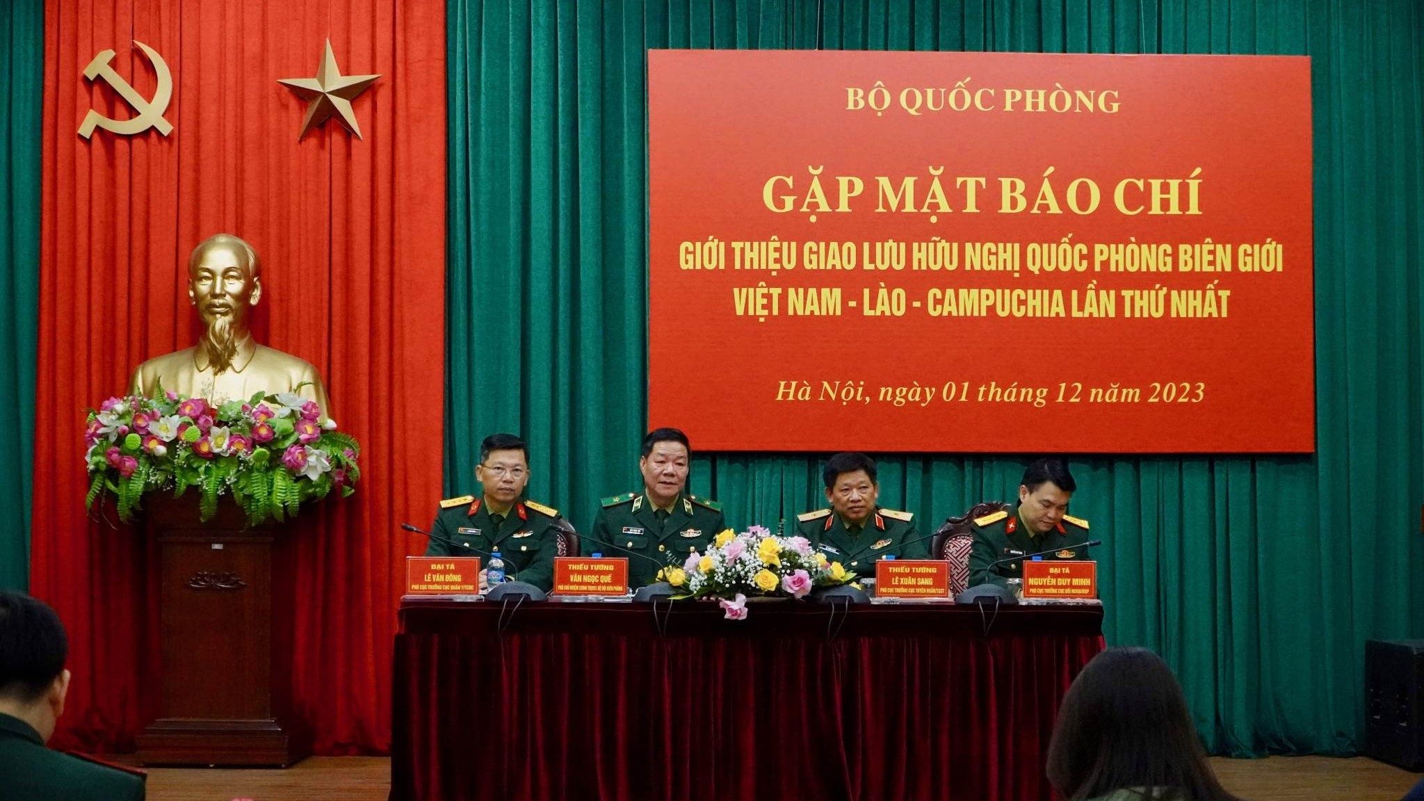 Lần đầu tổ chức Giao lưu hữu nghị quốc phòng biên giới Việt Nam-Lào-Campuchia