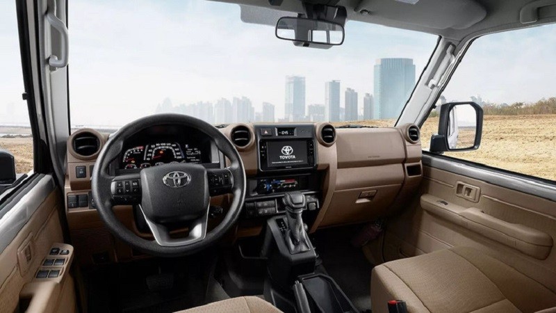 Toyota Land Cruiser 70 Series 2024 ra mắt phiên bản 3 cửa, giá 1,12 tỷ đồng