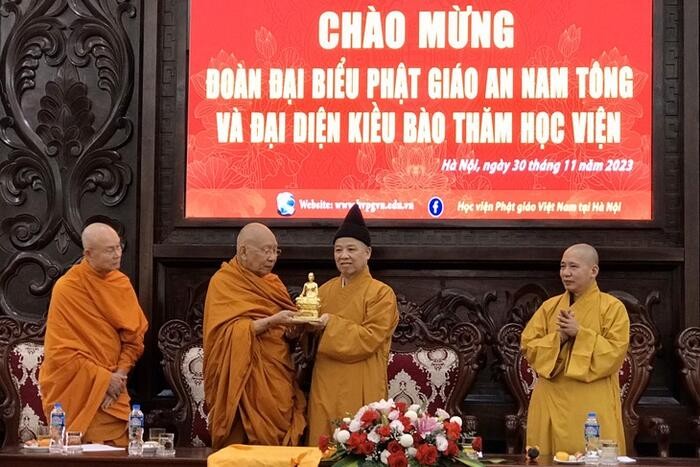 Học viện Phật giáo Việt Nam sẵn sàng đón tiếp các sư thầy Phật giáo An Nam tông sang tu học