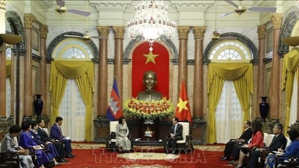 President Vo Van Thuong welcomes Cambodian top legislator Samdech Khuon Sudary