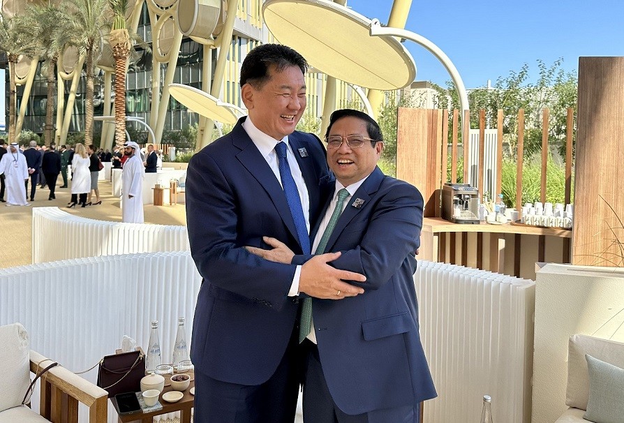 Lịch gặp gỡ dày đặc của Thủ tướng Phạm Minh Chính với lãnh đạo các nước và các tổ chức quốc tế tại COP28