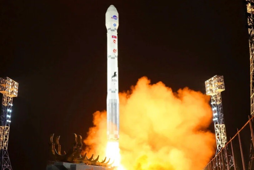 Căng thẳng Bán đảo Triều Tiên leo thang, Bình Nhưỡng dọa tiêu diệt vệ tinh do thám của Mỹ