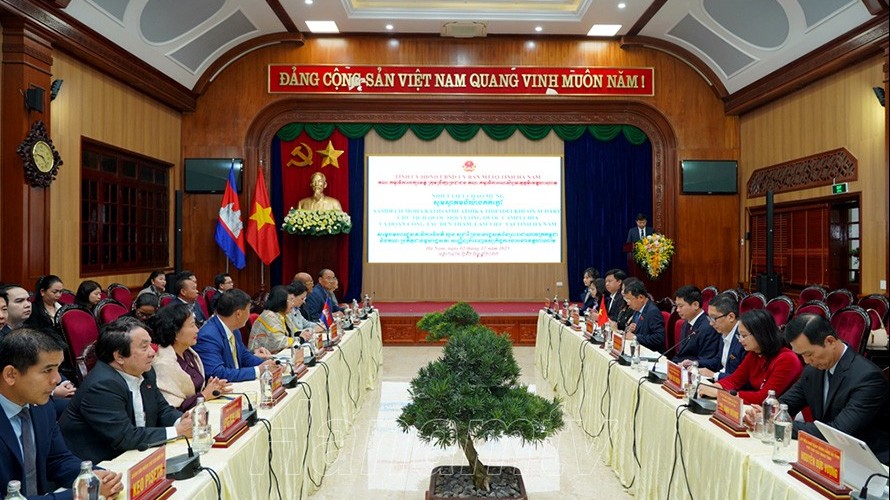Hà Nam mong muốn tăng cường quan hệ hợp tác với các địa phương nước ngoài, trong đó có Campuchia