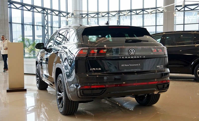 Các đại lý bắt đầu nhận cọc Volkswagen Teramont X 2024, giá gần 2,2 tỷ đồng