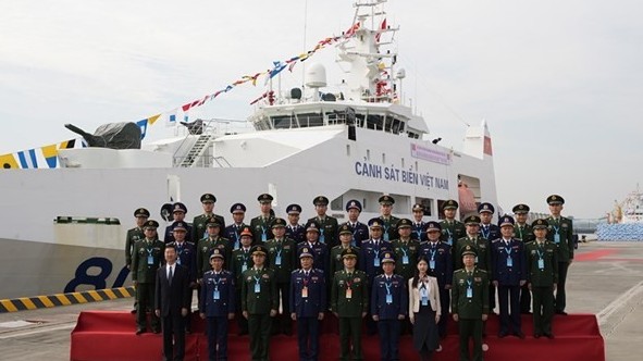 Vietnam Coast Guard Vessel CSB 8002 visits China’s Guangzhou province