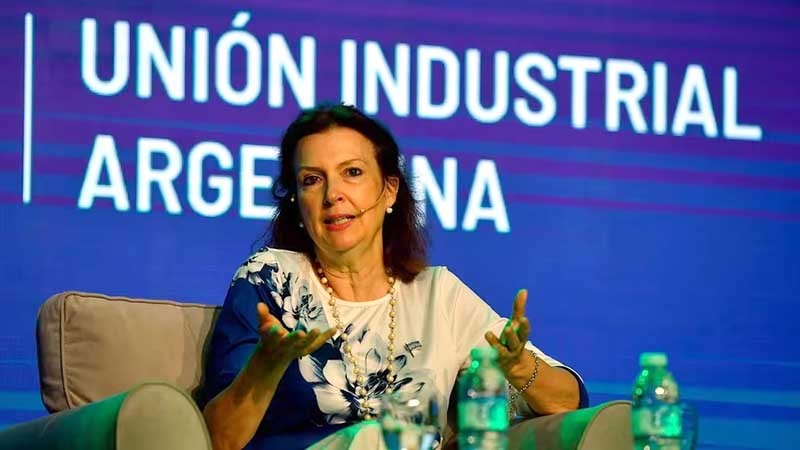 Bà Diana Mondino phát biểu tại Hội nghị Công nghiệp lần thứ 29 của UIA. (Nguồn: infobae)