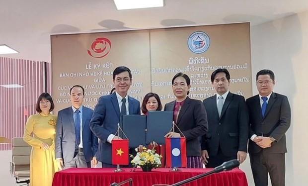 Vietnam, Laos sign MOU on archival cooperation