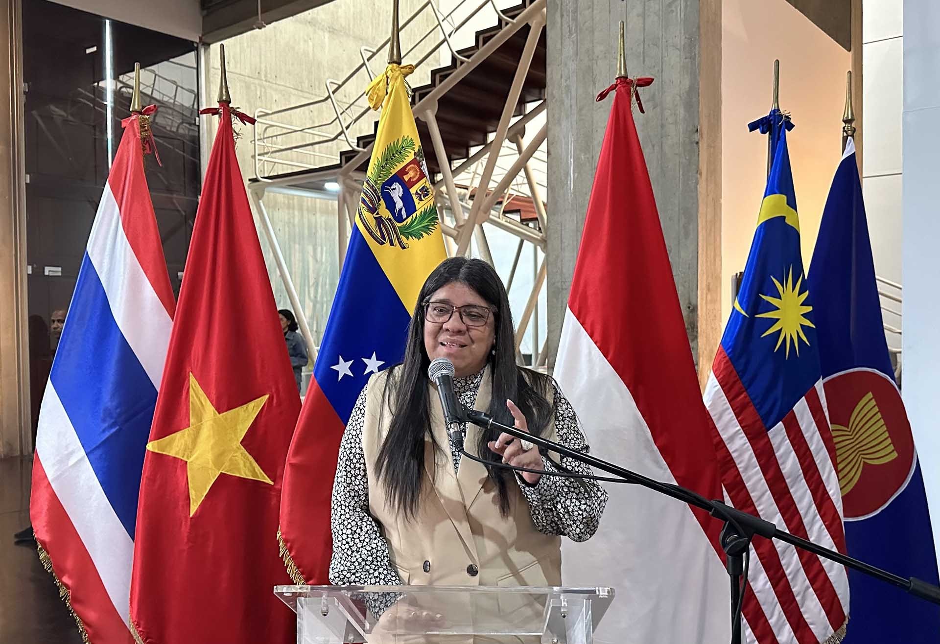 Thứ trưởng Ngoại giao phụ trách khu vực châu Á Tatiana Pugh Moreno phát biểu tại Lễ khai mạc Ngày ASEAN.