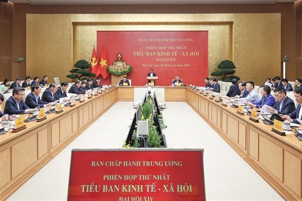 PM Pham Minh Chinh chairs meeting of 14th National Party Congress Socio-economic subcommittee