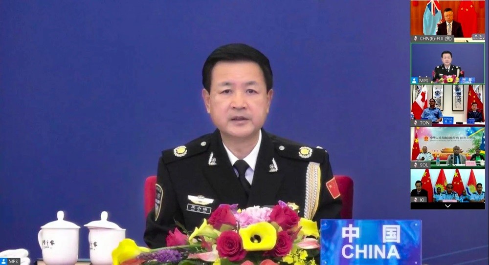 (12.09) Bộ trưởng Công an Trung Quốc Vương Tiểu Hồng ngày 9/12 đã khẳng định cam kết về an ninh của nước này với các quốc đảo Thái Bình Dương. (Nguồn: Twitter)