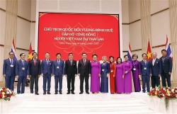 Chủ tịch Quốc hội Vương Đình Huệ thăm 'thủ phủ' của cộng đồng người Việt Nam tại Thái Lan