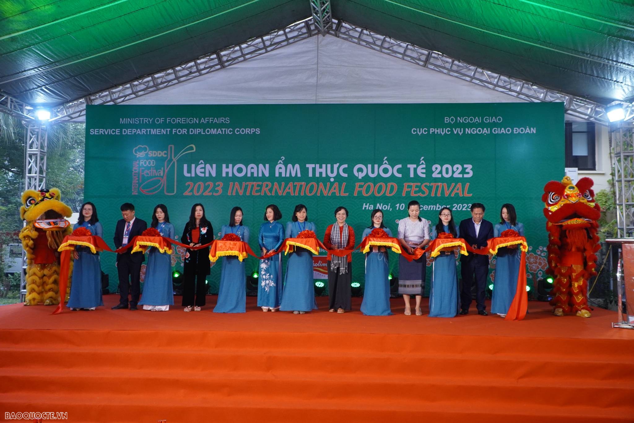 Nét đẹp ngoại giao văn hóa tại Liên hoan Ẩm thực quốc tế lần thứ 11