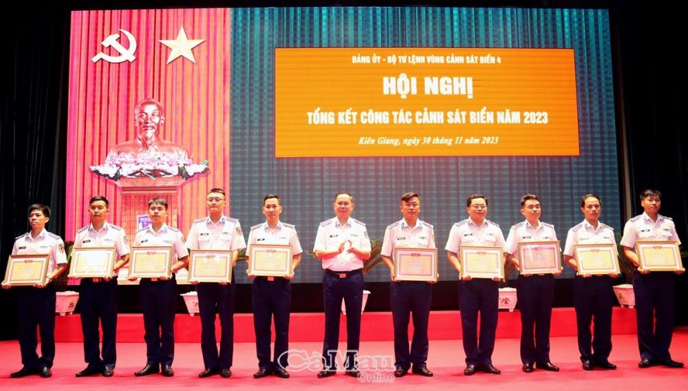 (12.10) Vùng 4 Cảnh sát biển đã hoàn thành xuất sắc nhiệm vụ trong năm 2023. (Nguồn: Cà Mau Online)