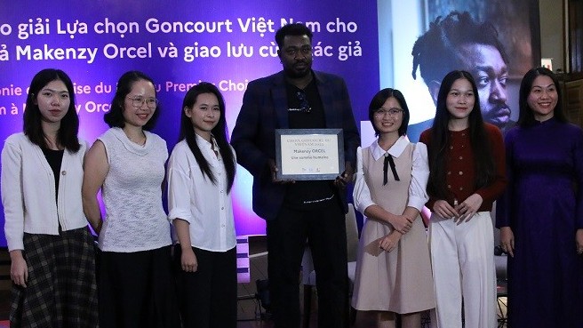 Makenzy Orcel là chủ nhân giải thưởng văn học Lựa chọn Goncourt của Việt Nam