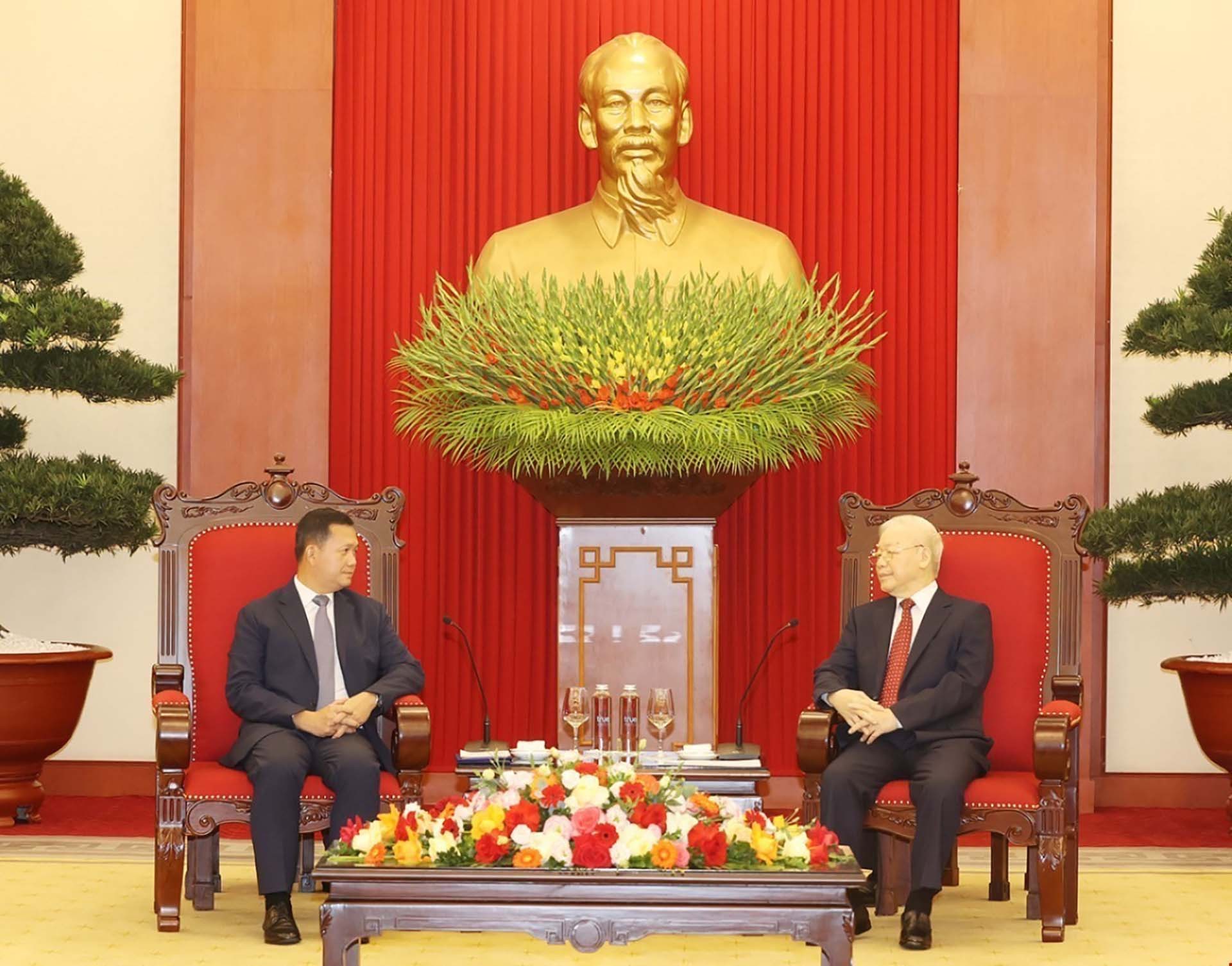 Tổng Bí thư Nguyễn Phú Trọng tiếp Thủ tướng Vương quốc Campuchia Samdech Hun Manet . (Nguồn: TTXVN)