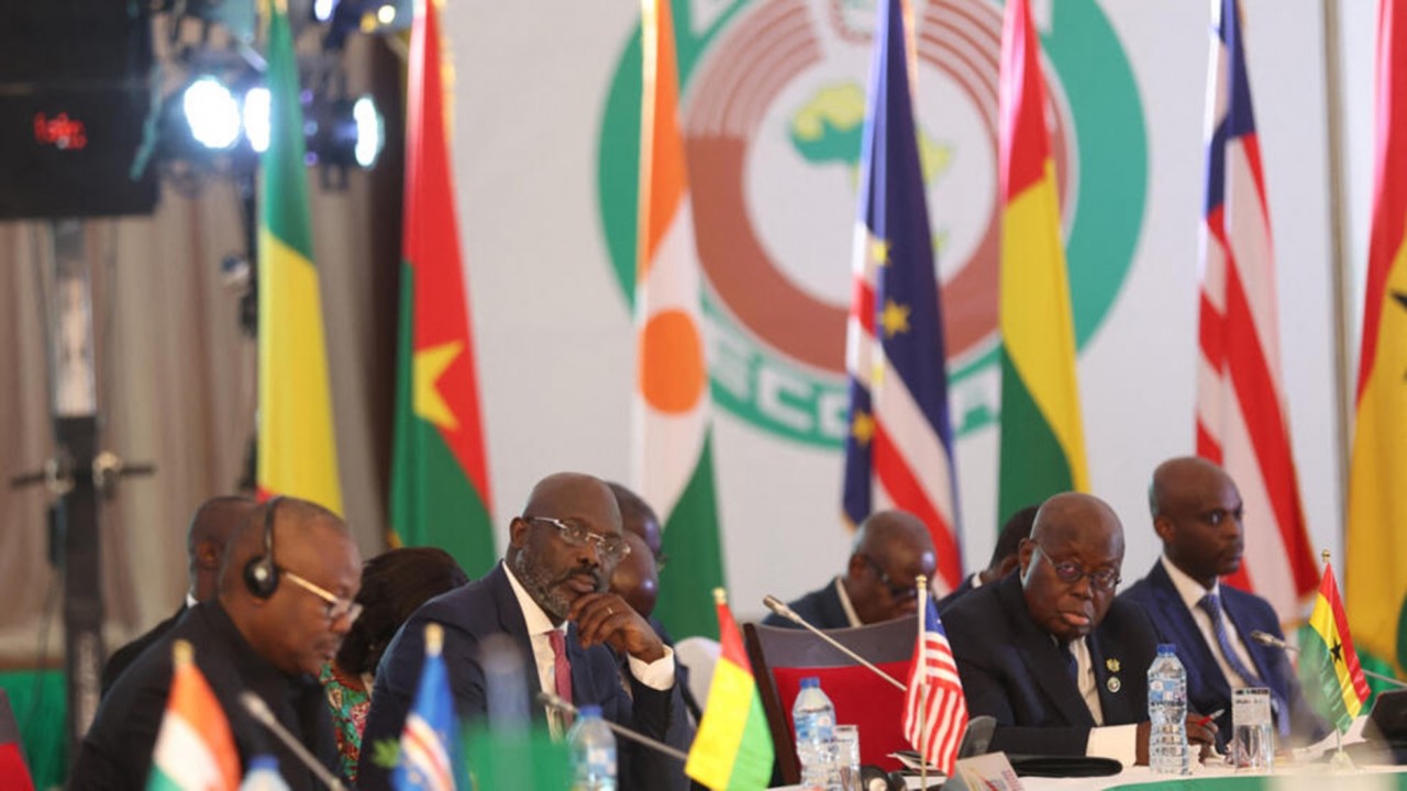 Các nhà lãnh đạo của Cộng đồng Kinh tế Tây Phi (ECOWAS) đã họp thượng đỉnh trong bối cảnh khu vực này đang đối mặt với khủng hoảng sau các cuộc đảo chính ở Mali, Burkina Faso, Guinea và Niger kể từ năm 2020 và hai âm mưu đảo chính ở những nước khác trong thời gian gần đây. (Nguồn: AFP)